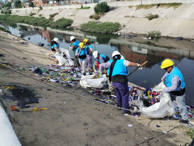 Nuevo Operativo De Limpieza De Arroyos En Lomas De Zamora Provincia